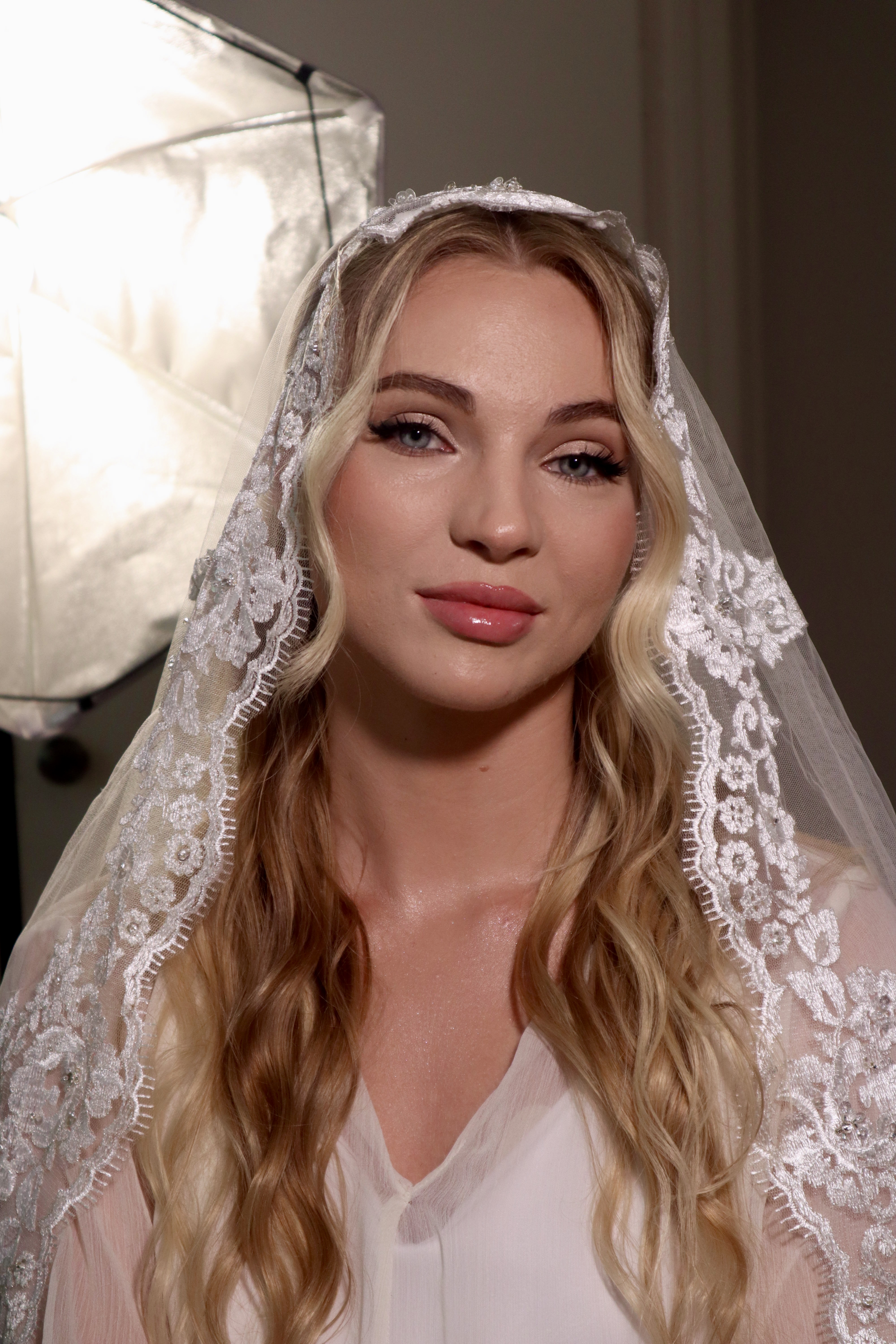 Bride with lace veil